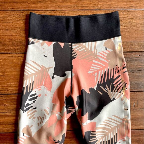 Ultracor Camo Leaf 3/8 Bonded Ultra High Legging - Picture 5 of 14